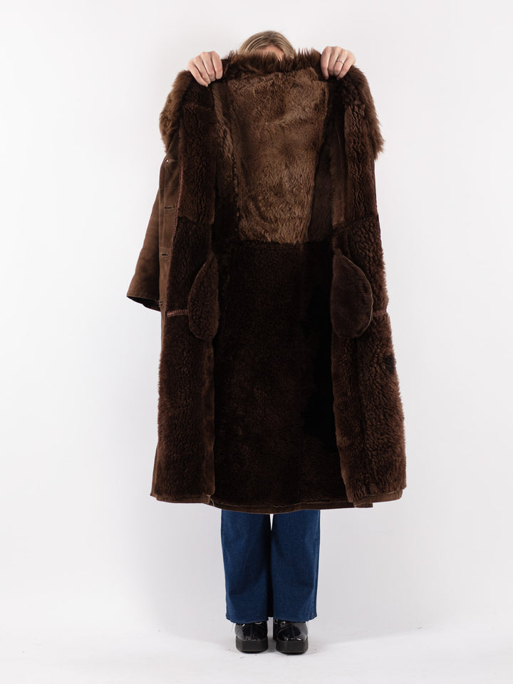 Vintage 70's Women Sheepskin Coat in Brown