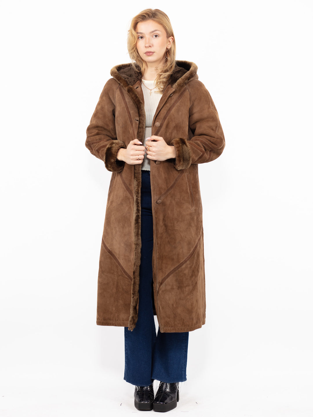Vintage 70's Women Sheepskin Coat in BrownA0848