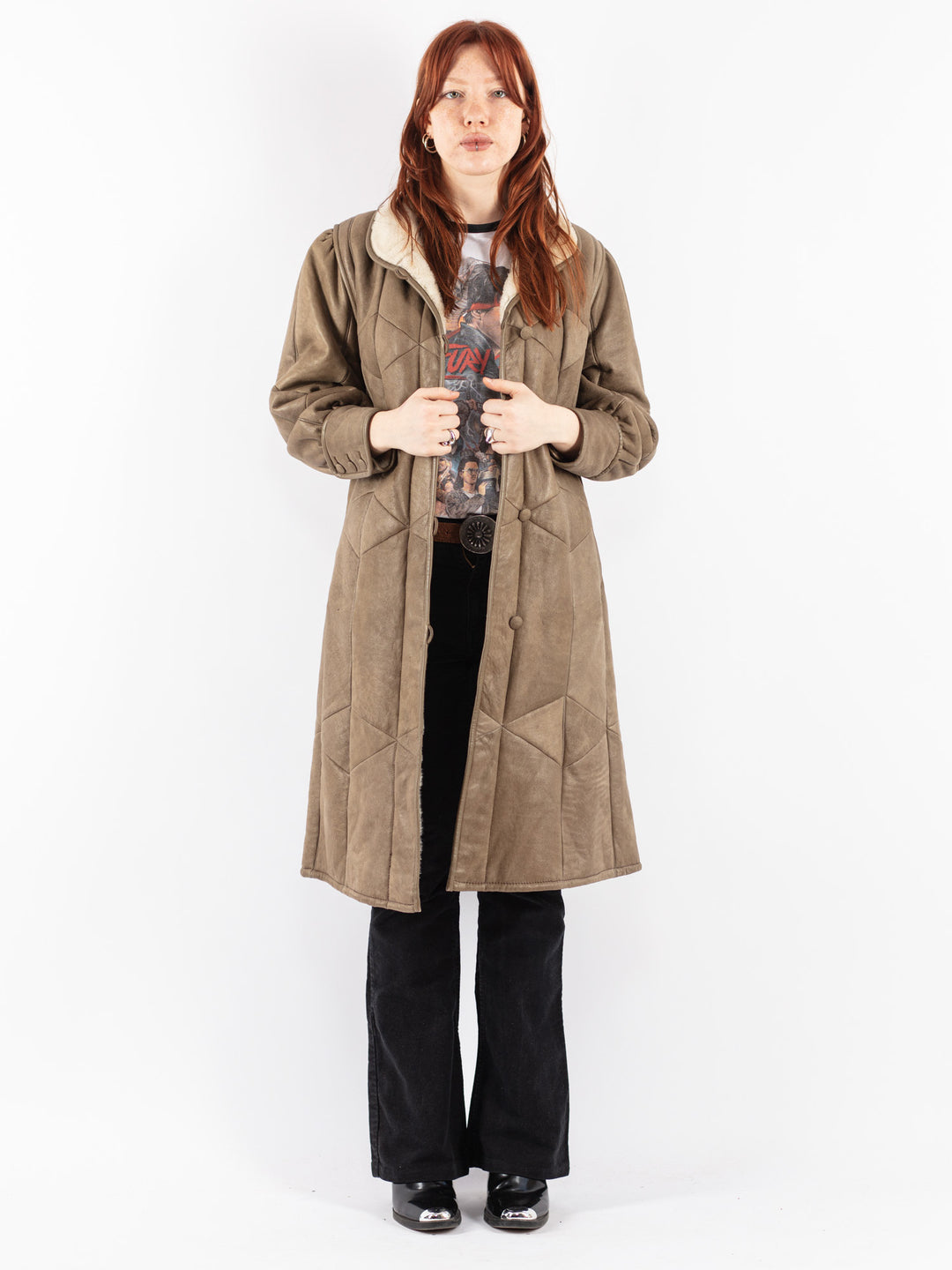 Vintage 70's Women Sheepskin Coat in Beige