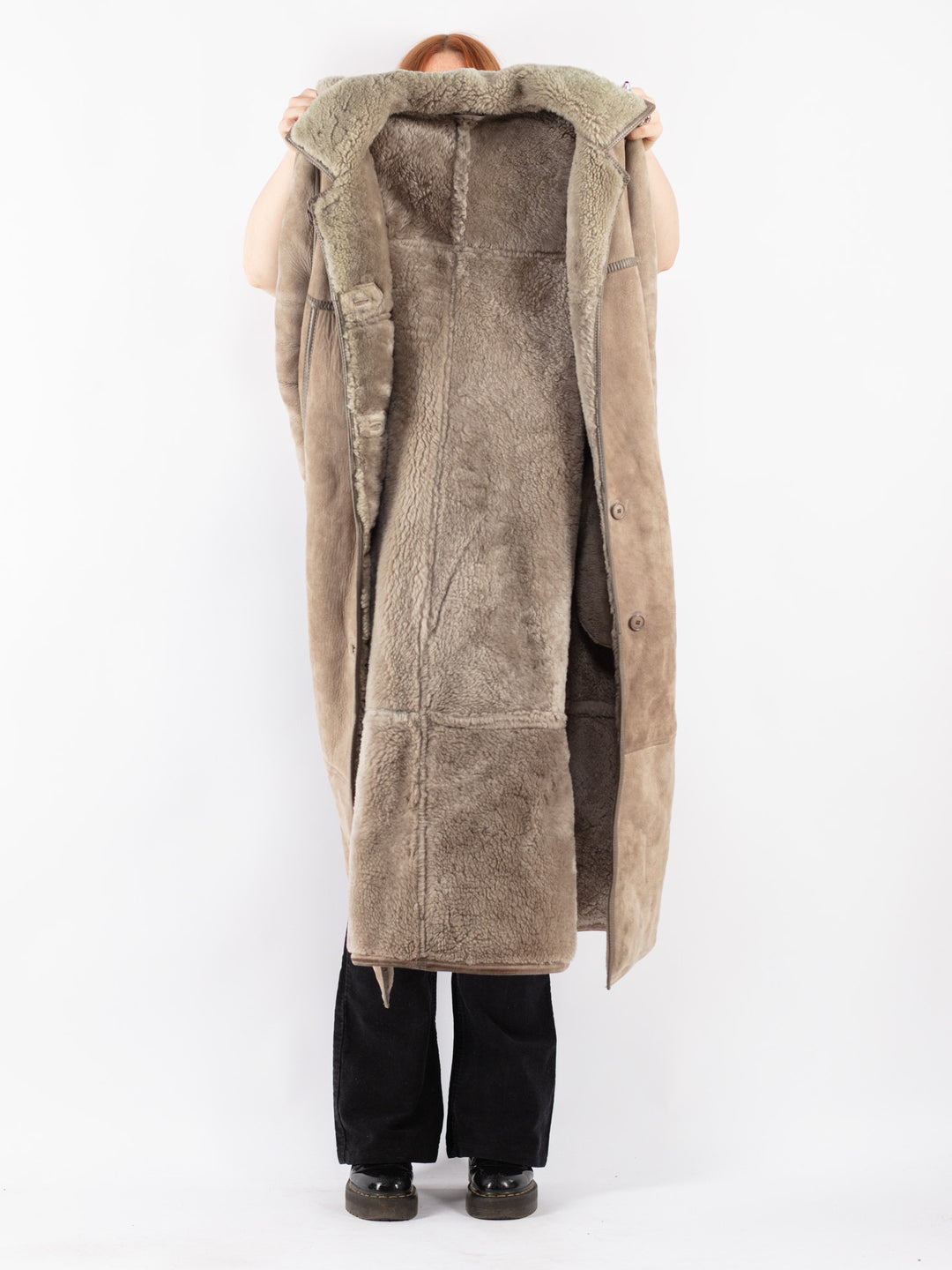 Vintage 70's Women Sheepskin Coat in Beige