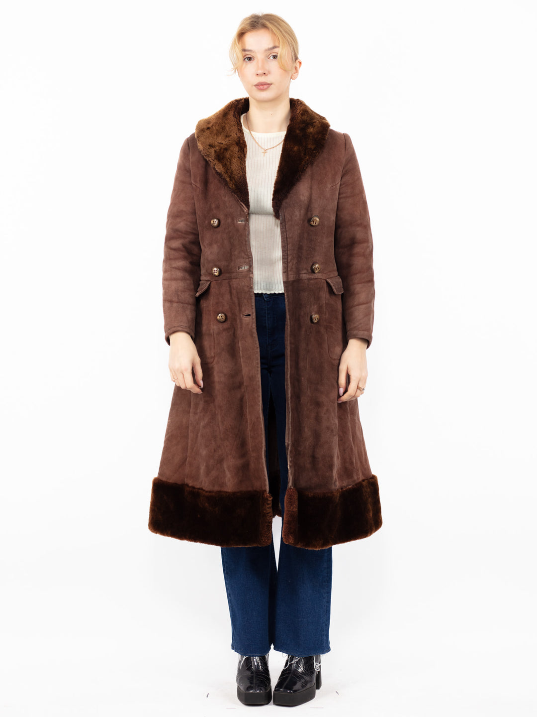 Vintage 70's Women Sheepskin Coat in BrownA0852