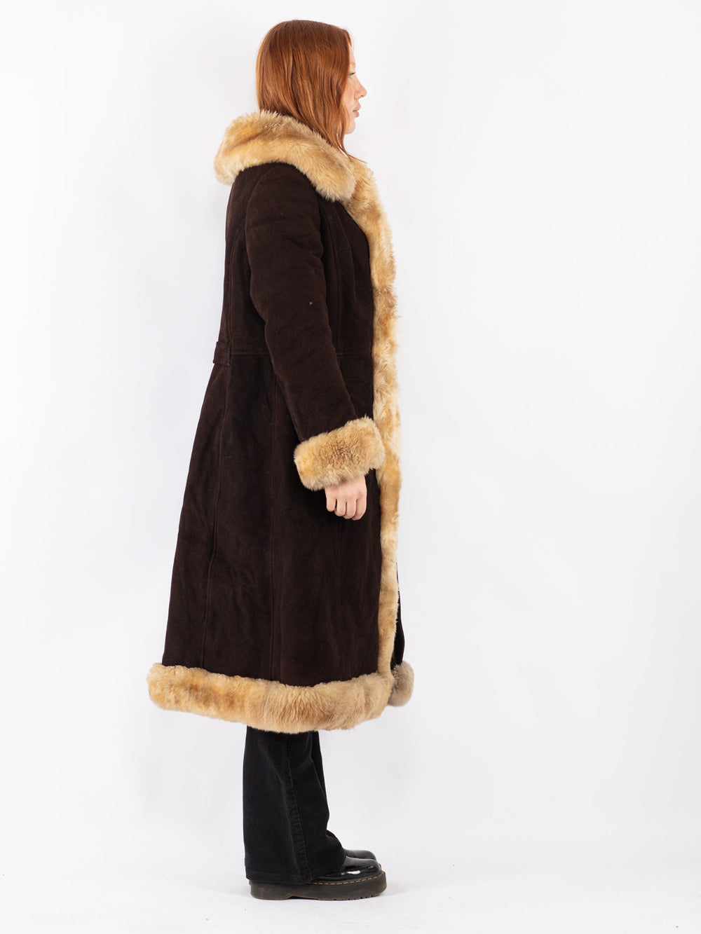 Vintage 70's Women Sheepskin Coat in Brown