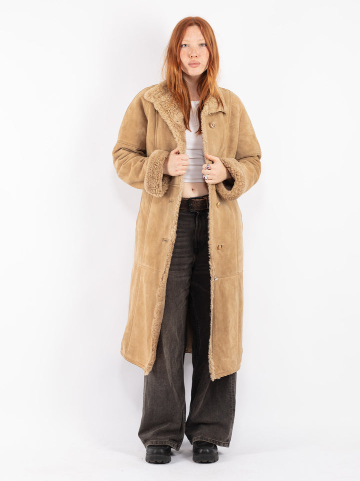 Vintage 70's Women Sheepskin Coat in Beige