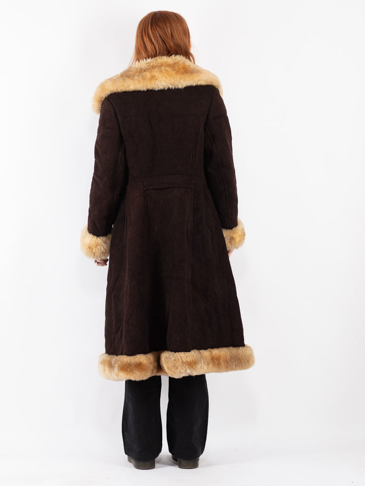 Vintage 70's Women Sheepskin Coat in Brown