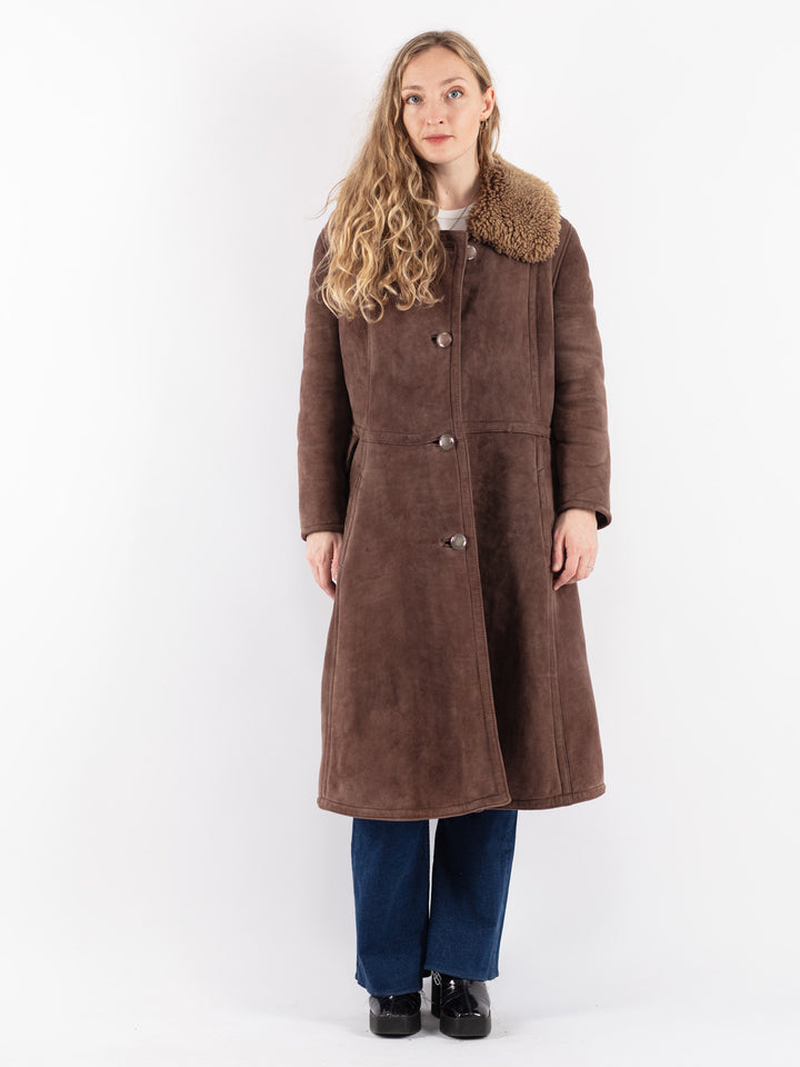 Vintage 70's Women Sheepskin Coat in Brown