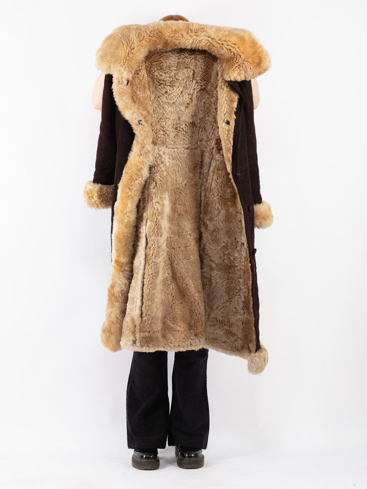 Vintage 70's Women Sheepskin Coat in Brown