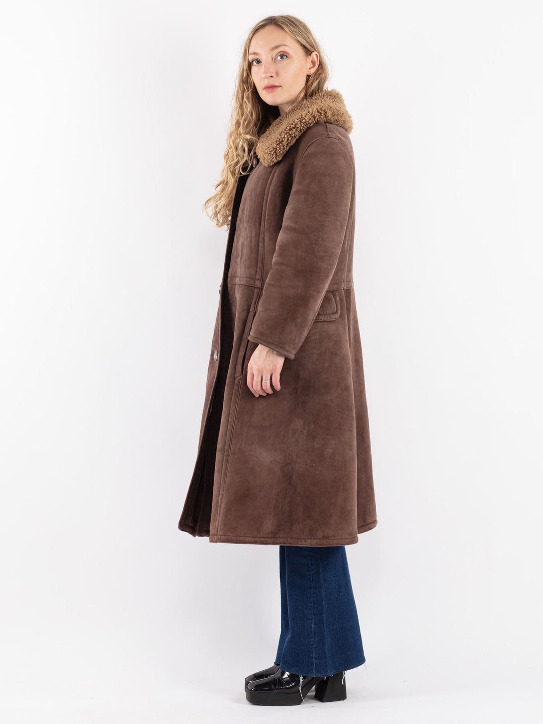 Vintage 70's Women Sheepskin Coat in Brown