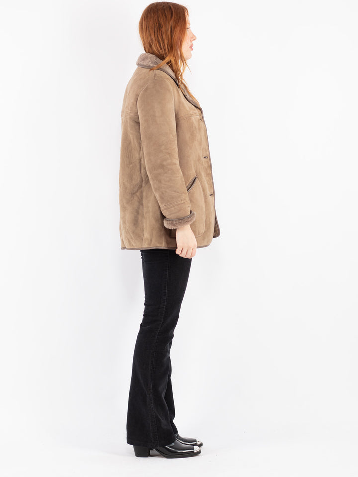 Vintage 70's Women Sheepskin Coat in Beige