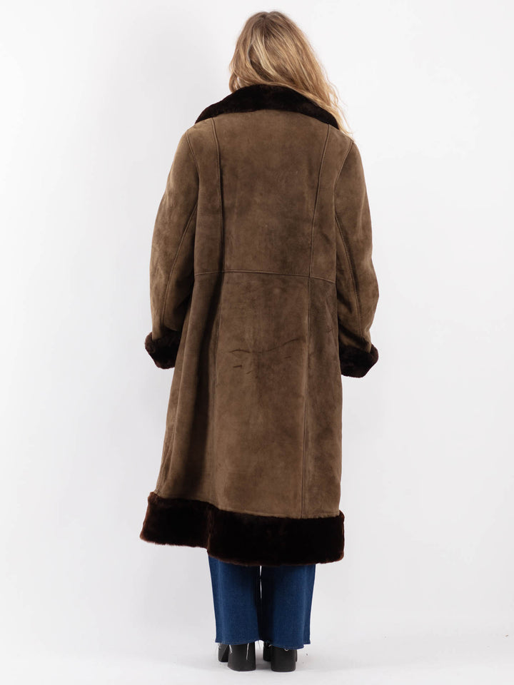 Vintage 70's Women Sheepskin Coat in BeigeV9202
