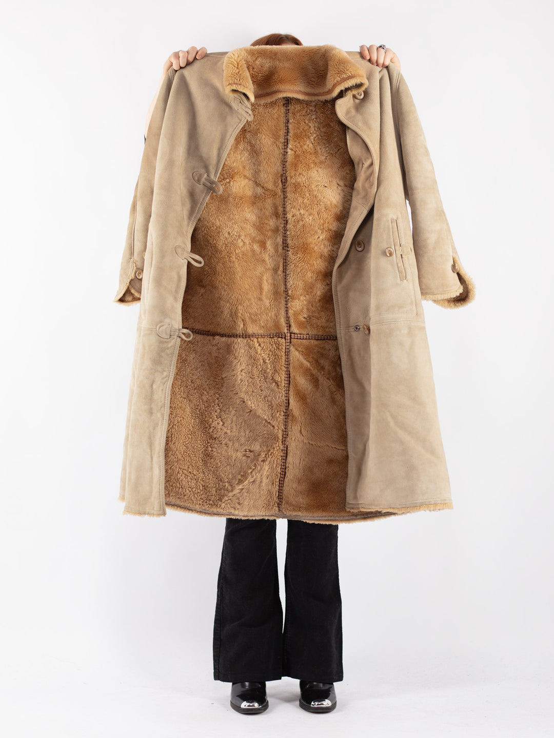 Vintage 70's Women Sheepskin Coat in Beige