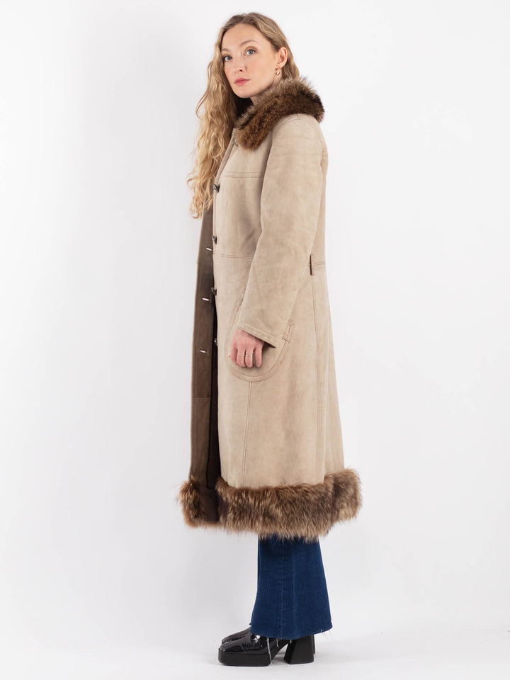 Vintage 70's Women Sheepskin Coat in BeigeV9203