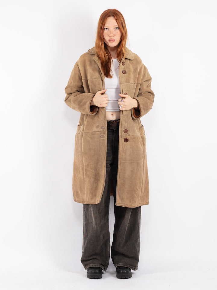 Vintage 70's Women Sheepskin Coat in Beige
