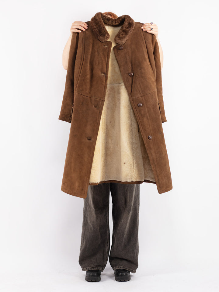 Vintage 70's Women Sheepskin Coat in Brown
