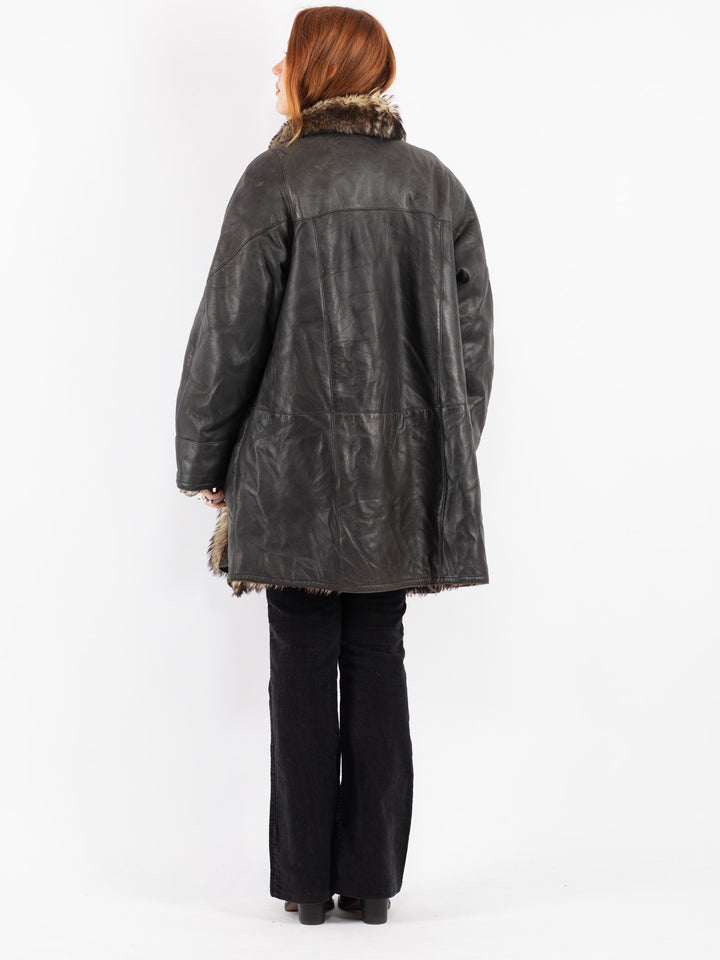 Vintage 70's Women Sheepskin Shearling in Black