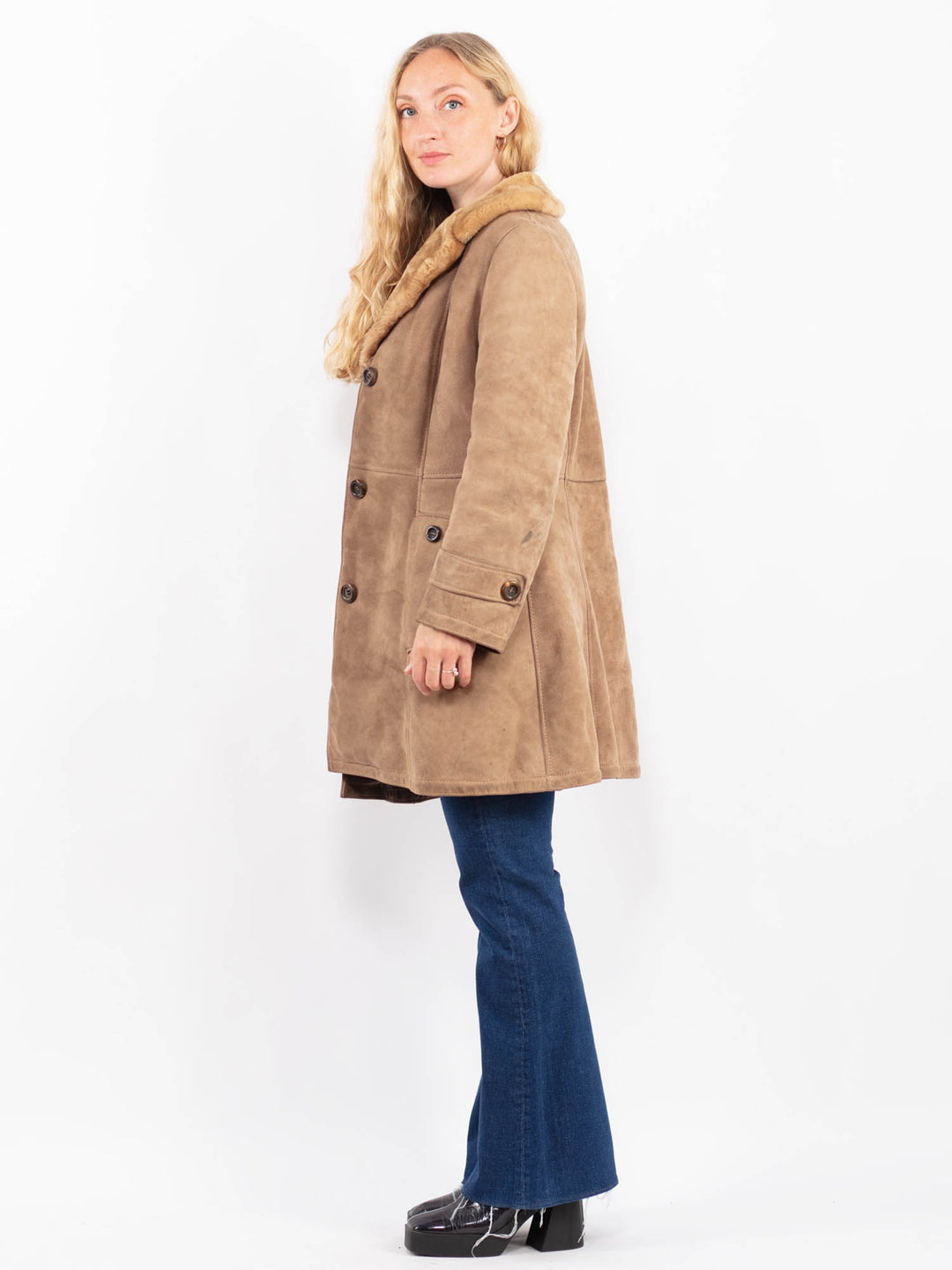 Vintage 70's Women Sheepskin Coat in BeigeA0488