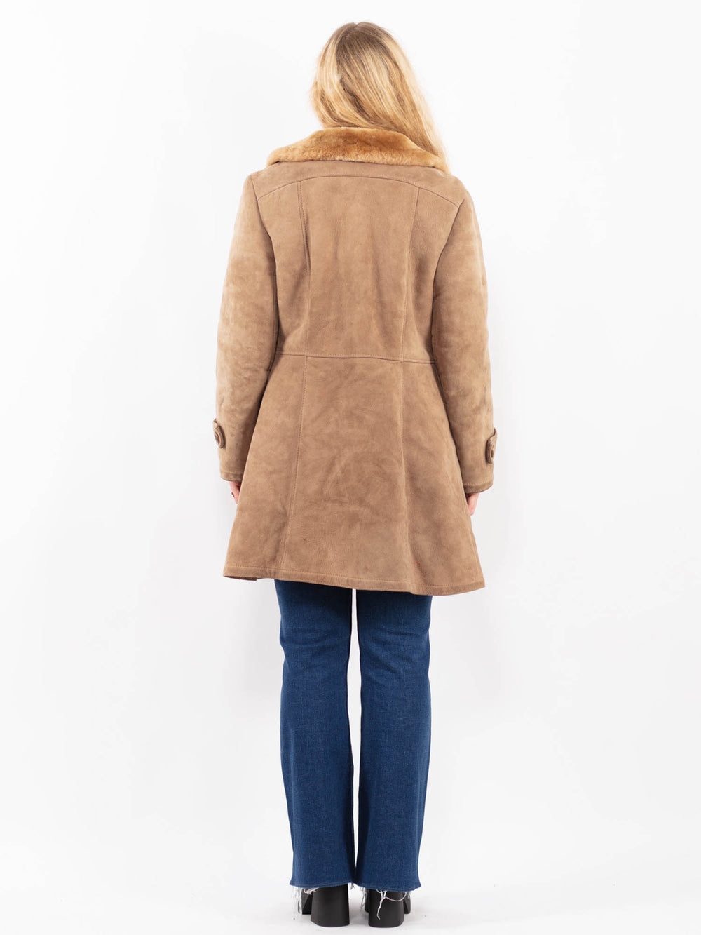 Vintage 70's Women Sheepskin Coat in BeigeA0488