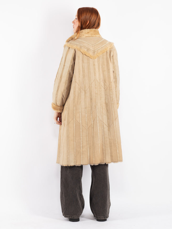 Vintage 70's Women Sheepskin Coat in Beige