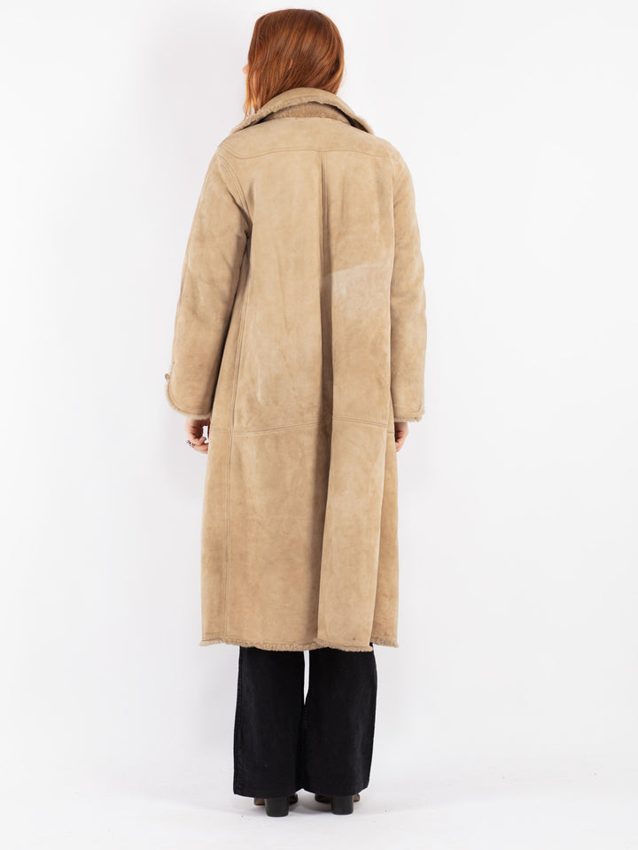 Vintage 70's Women Sheepskin Coat in Beige