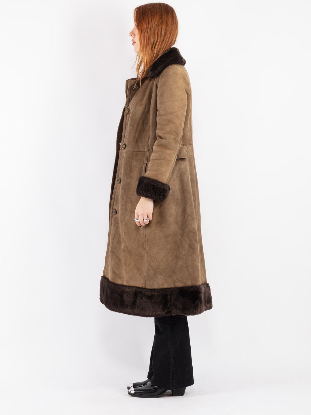 Vintage 70's Women Sheepskin Coat in Beige