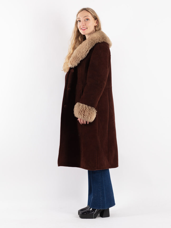 Vintage 70's Women Sheepskin Coat in Brown