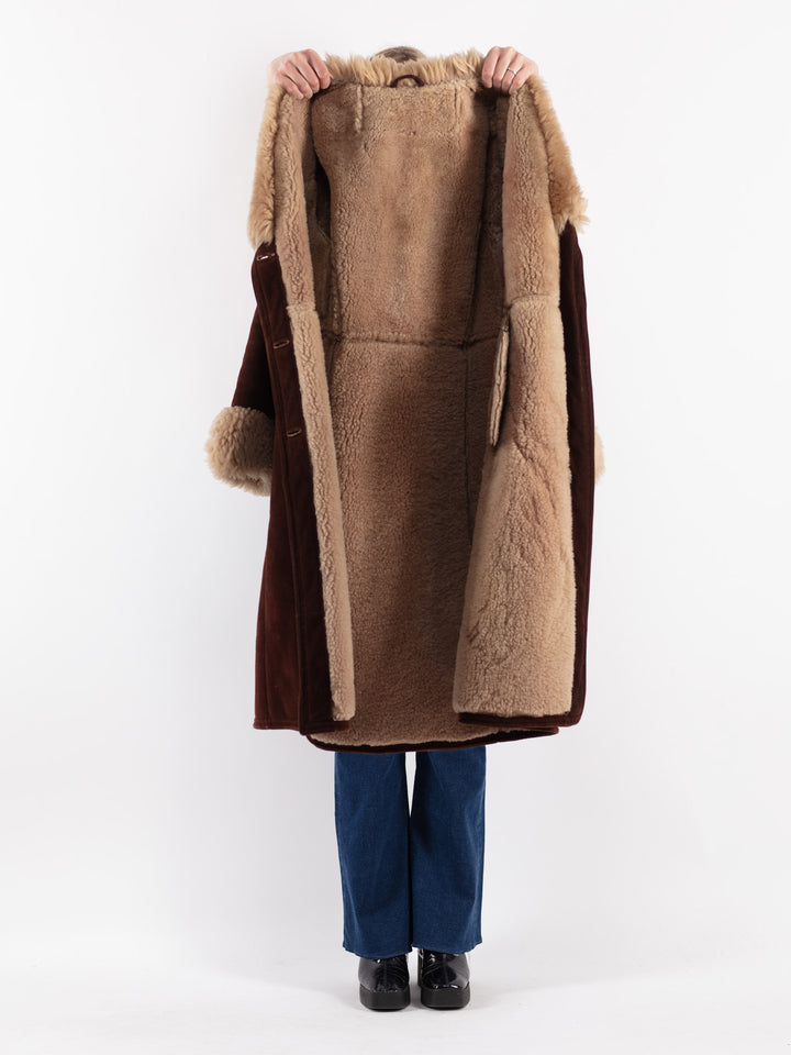 Vintage 70's Women Sheepskin Coat in Brown