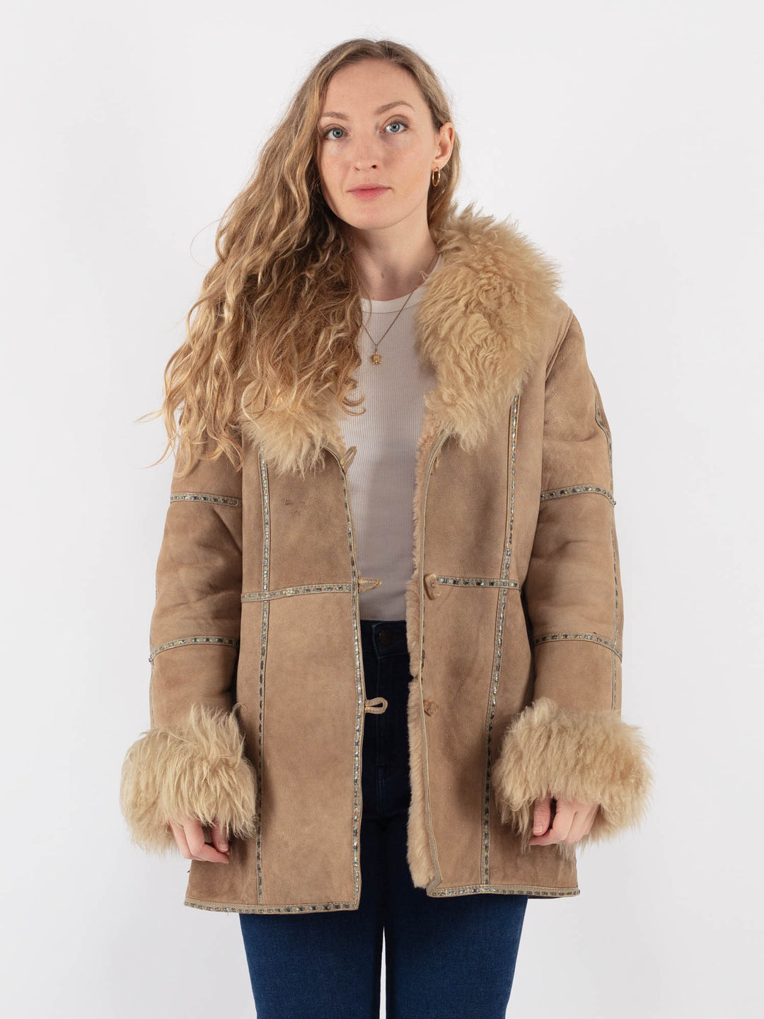 Vintage 70's Women Sheepskin Coat in BeigeV9413