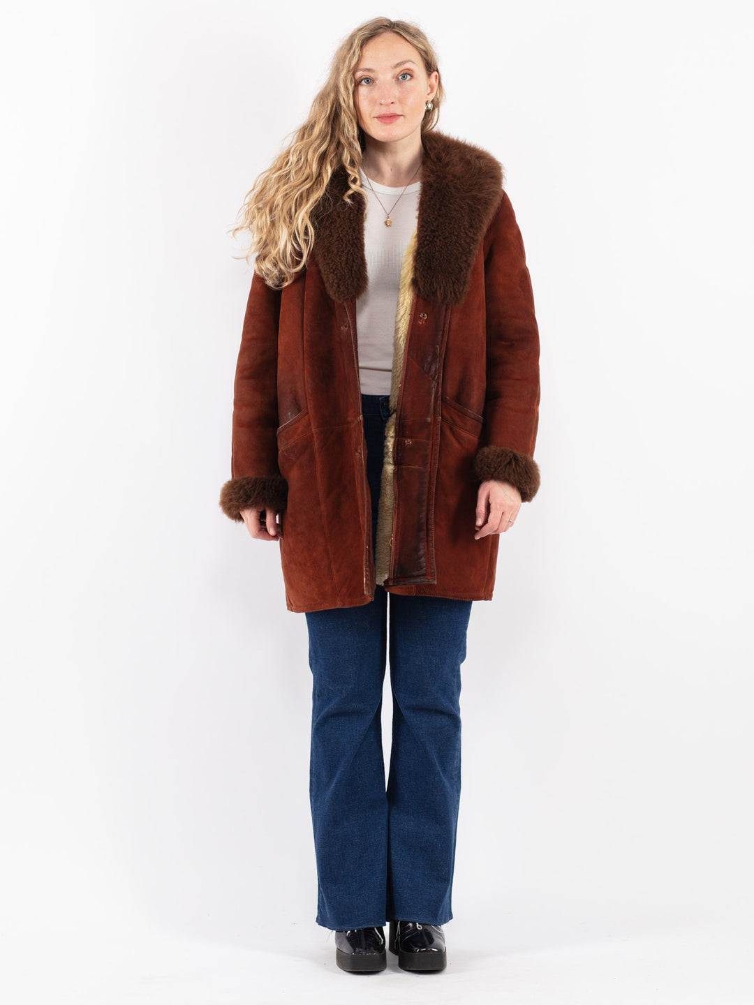 Vintage 70's Women Sheepskin Coat in Brown