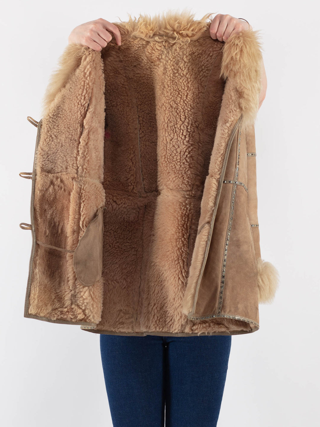 Vintage 70's Women Sheepskin Coat in BeigeV9413