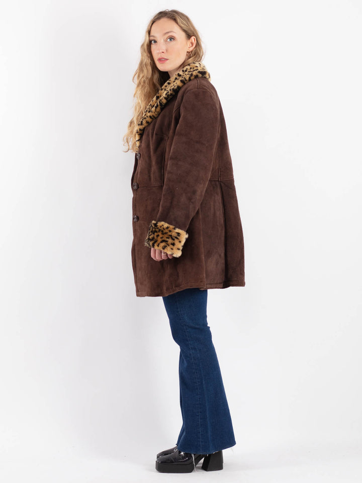 Vintage 70's Women Sheepskin Coat in BrownV9210