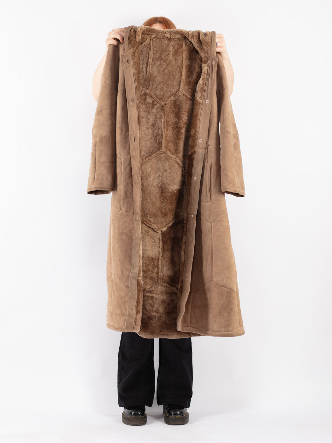 Vintage 70's Women Sheepskin Coat in Beige