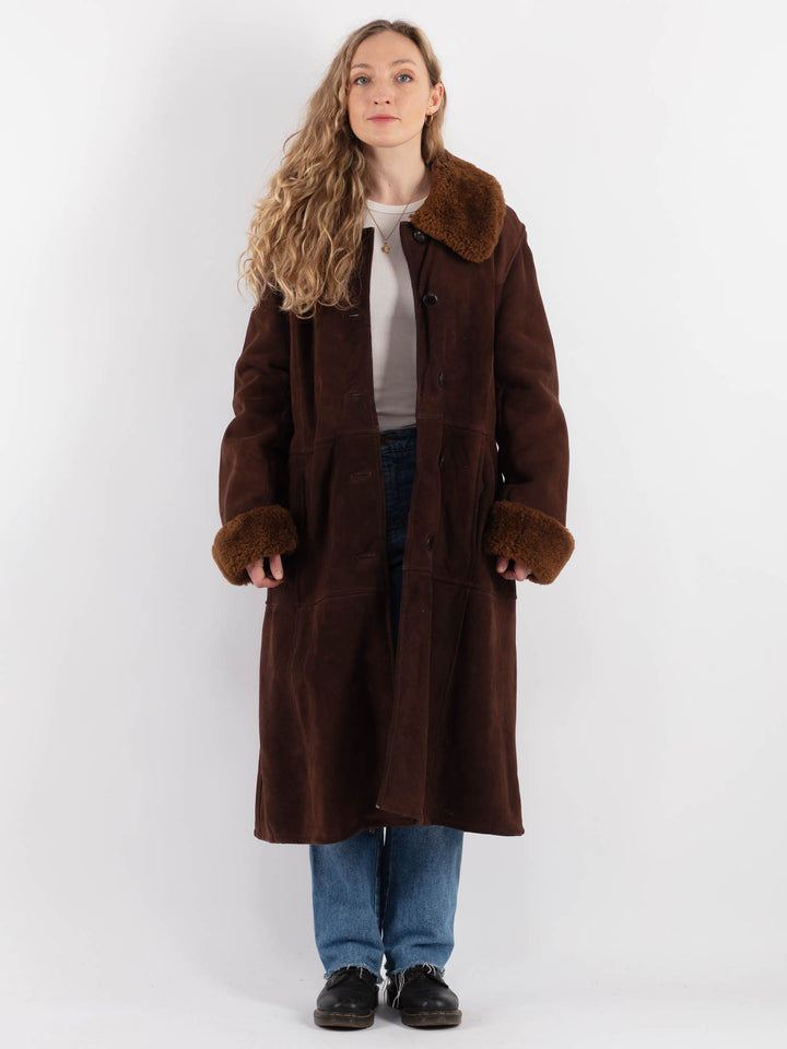 Vintage 70's Women Sheepskin Coat in Brown