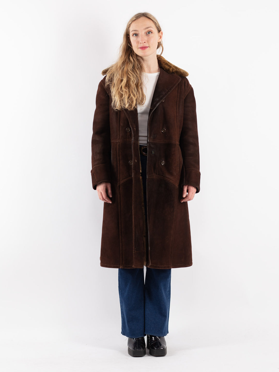 Vintage 70's Women Sheepskin Coat in Brown