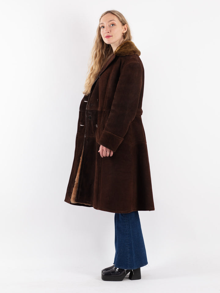 Vintage 70's Women Sheepskin Coat in Brown