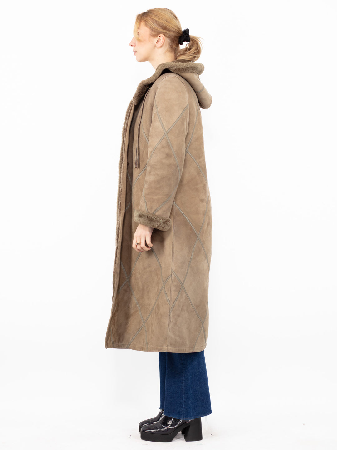 Vintage 70's Women Hooded Sheepskin Long Coat in Beige