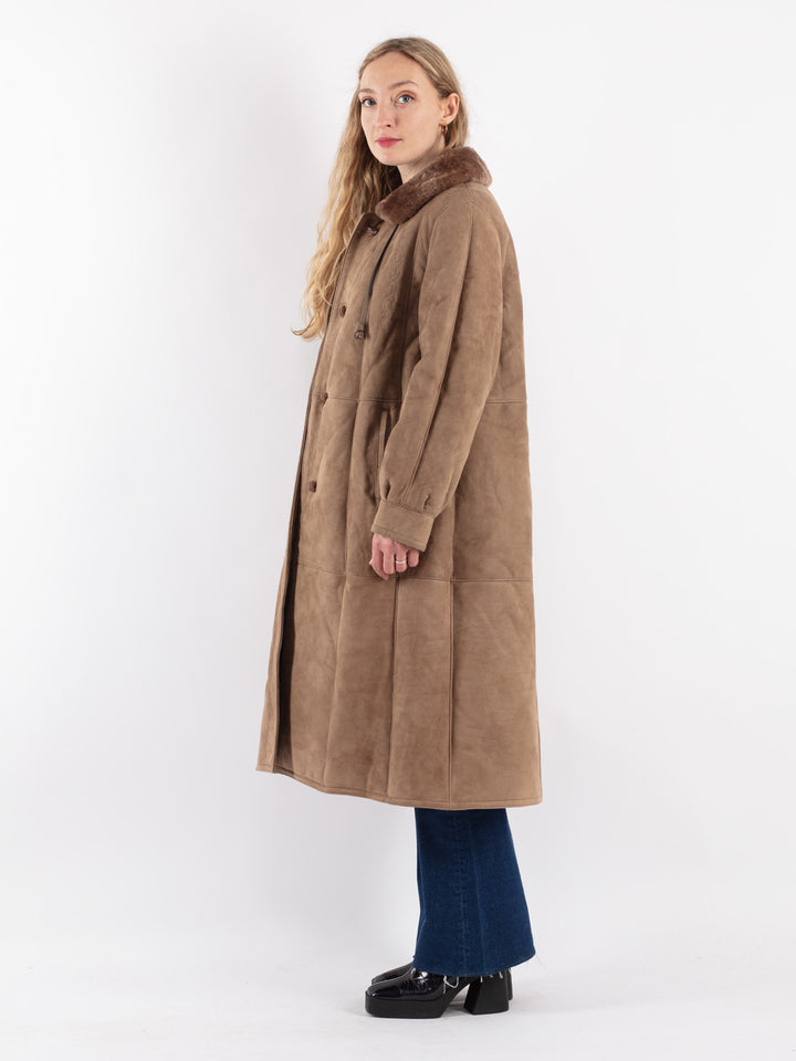Vintage 70's Women Sheepskin Coat in Beige