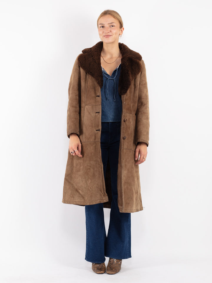 Vintage 70's Women Sheepskin Coat in Brown