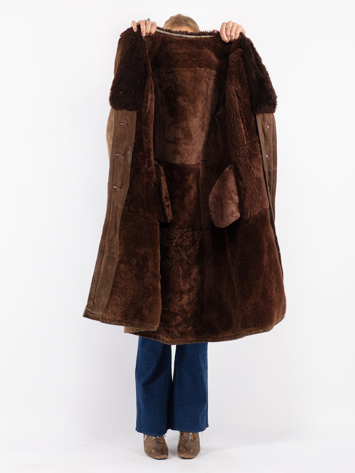 Vintage 70's Women Sheepskin Coat in Brown