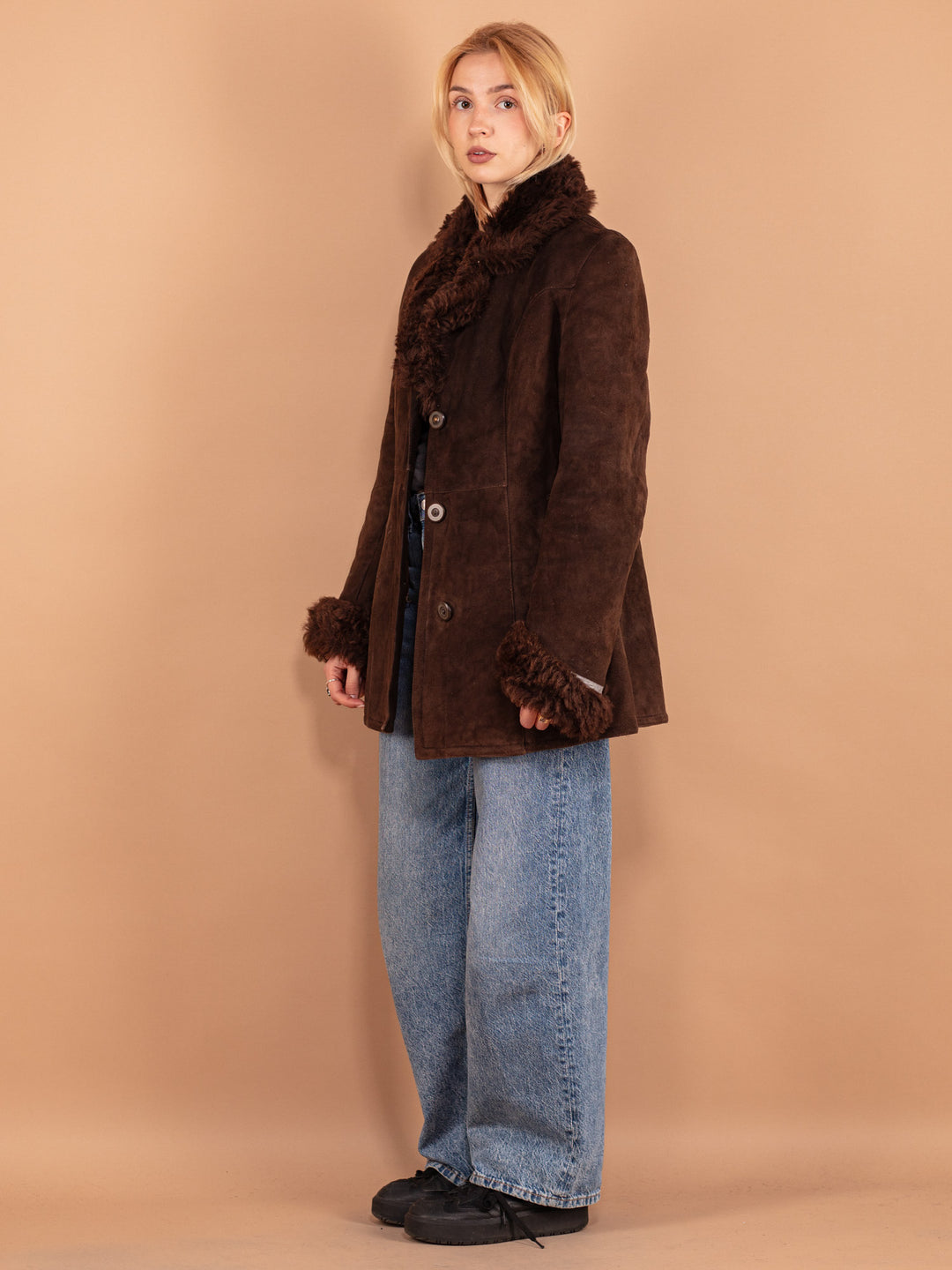 Vintage 70's Women Sheepskin Coat in Brown - NorthernGrip