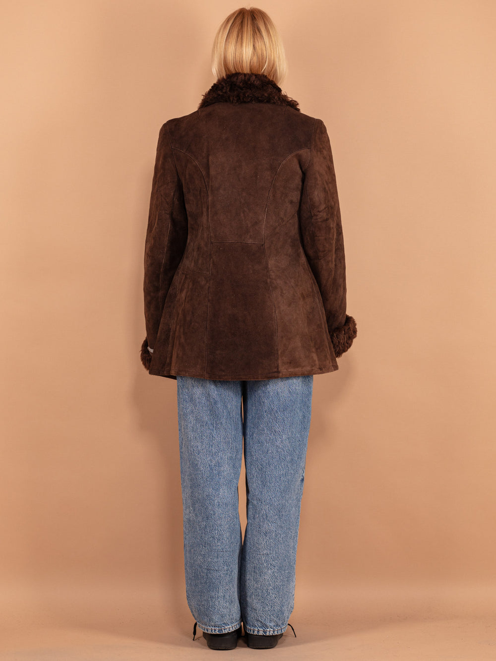Vintage 70's Women Sheepskin Coat in Brown - NorthernGrip