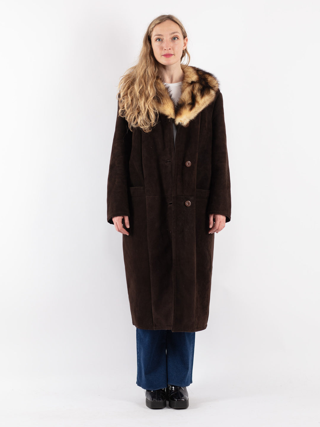 Vintage 70's Women Sheepskin Coat in Brown