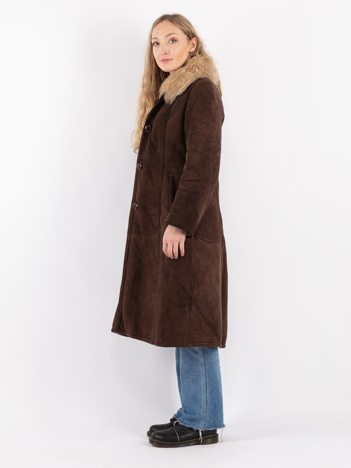 Vintage 70's Women Sheepskin Coat in Brown