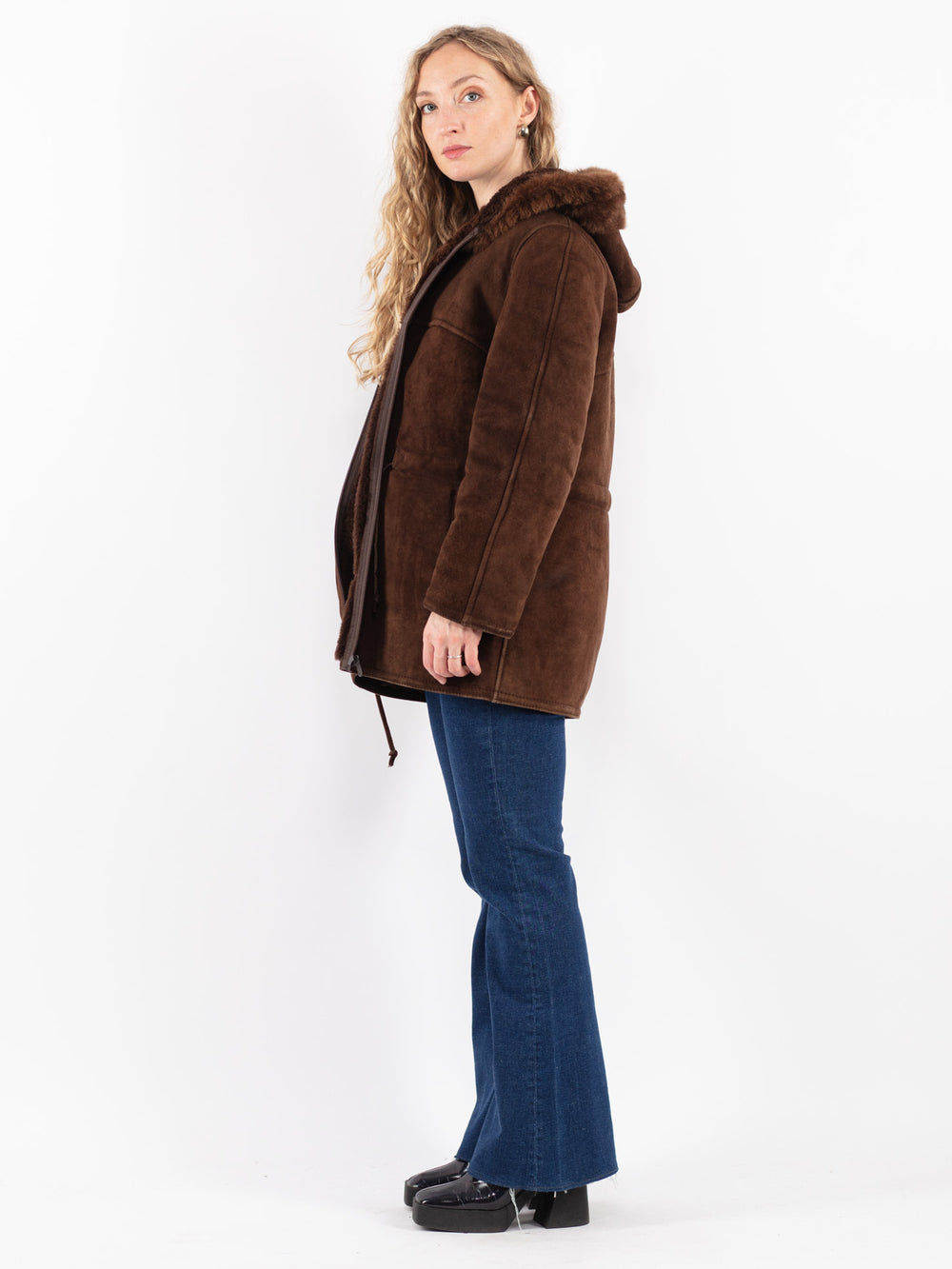 Vintage 70's Women Sheepskin Coat in Brown