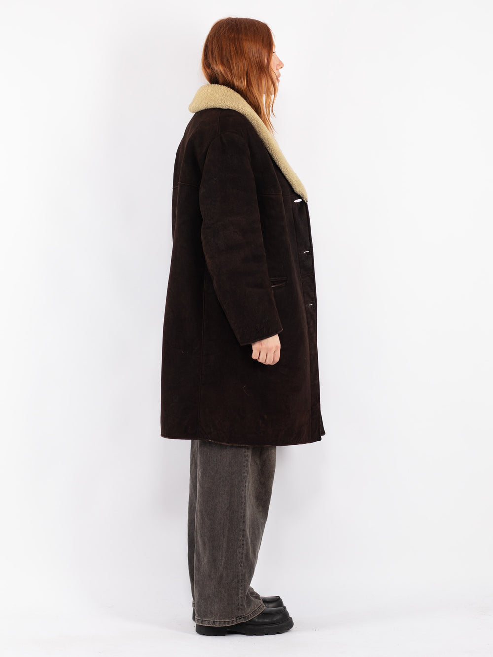 Vintage 70's Women Sheepskin Coat in Brown