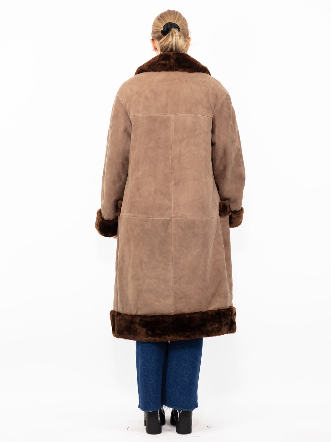 Vintage 70's Women Sheepskin Coat in BrownA0862