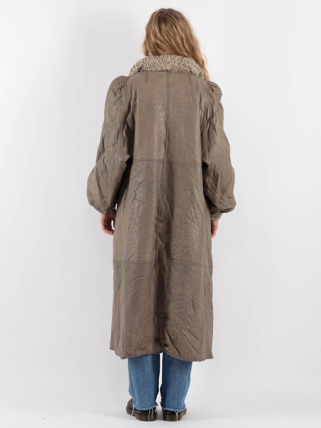 Vintage 70's Women Sheepskin Coat in Gray