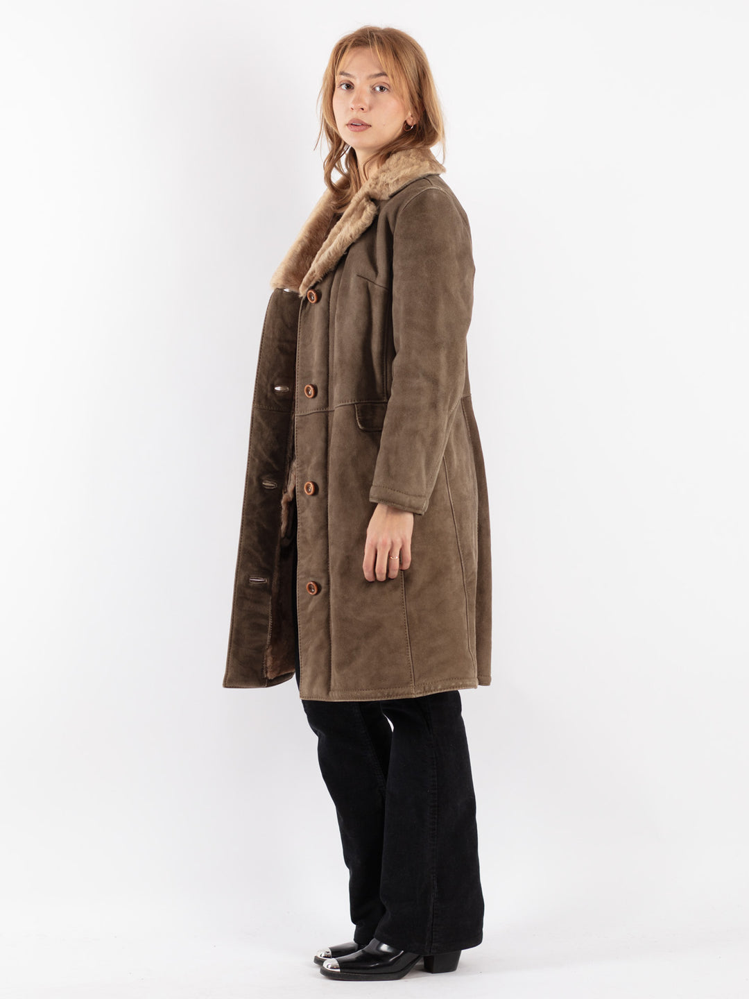 Vintage 70's Women Sheepskin Coat in Beige