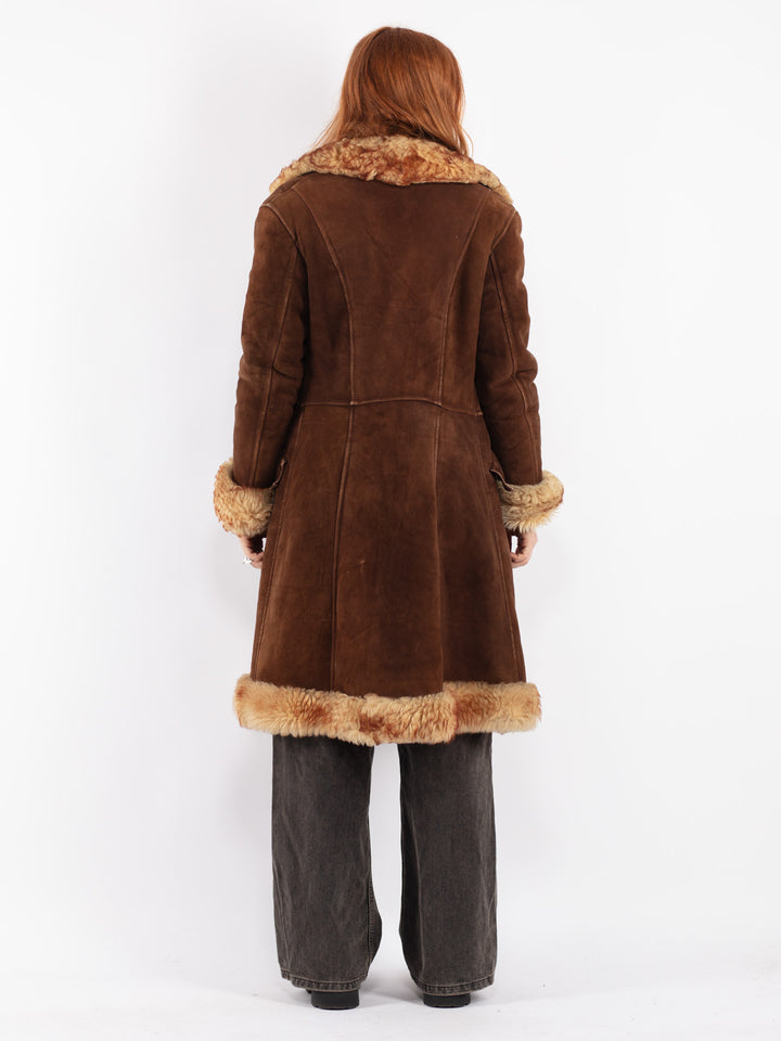 Vintage 70's Women Sheepskin Coat in Brown