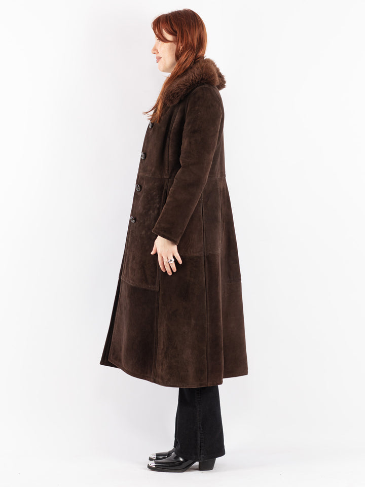 Vintage 70's Women Sheepskin Coat in Brown