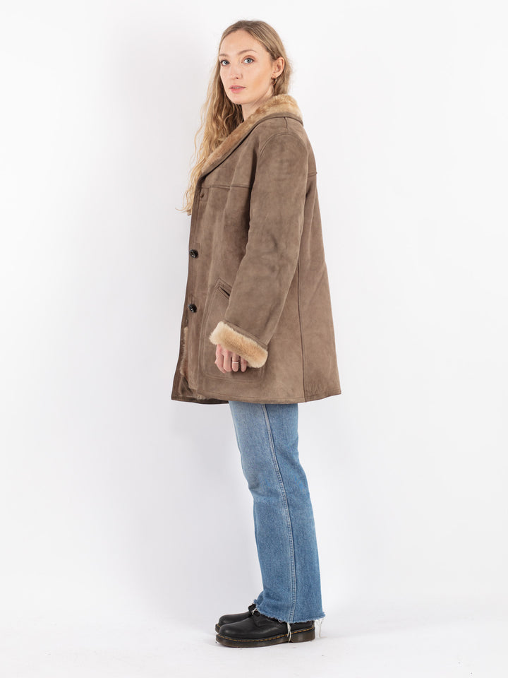 Vintage 70's Women Sheepskin Coat in Beige