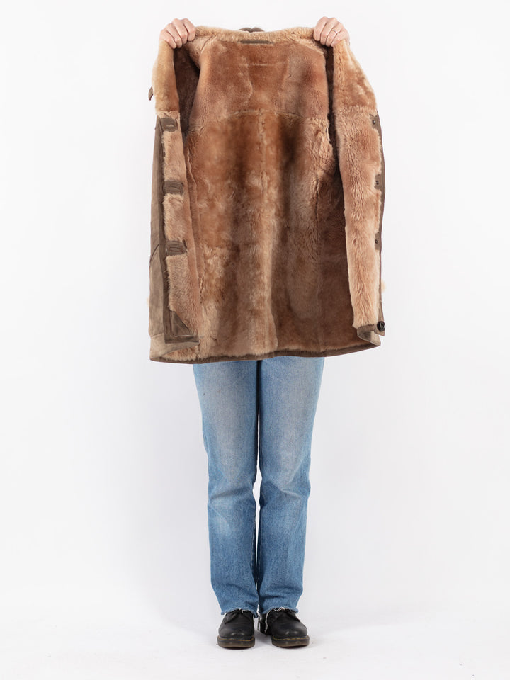 Vintage 70's Women Sheepskin Coat in Beige